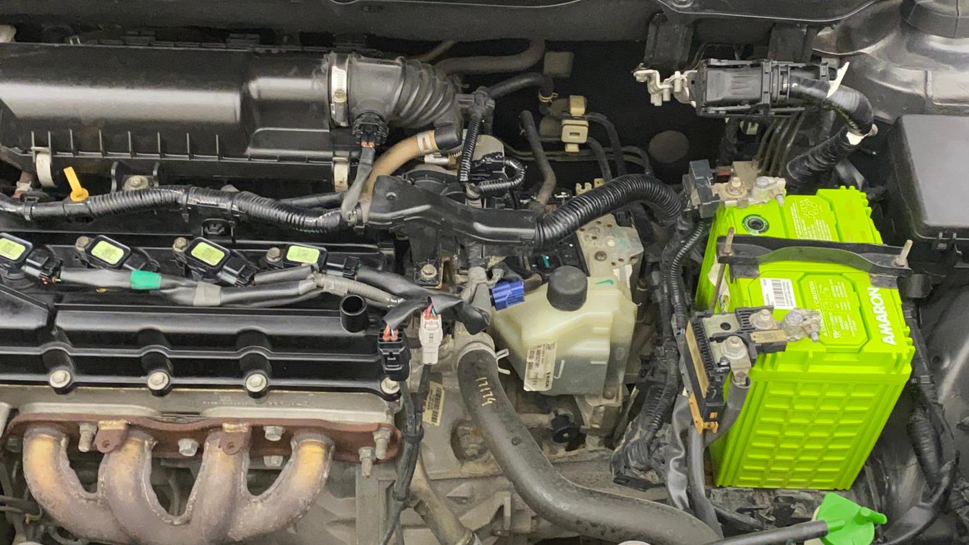 2018 Maruti Swift ZXI AMT, Petrol, Automatic, 37,103 km, Engine View - Left