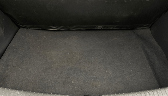 2015 Hyundai Grand i10 SPORTZ 1.2 KAPPA VTVT, Petrol, Manual, 74,566 km, Boot Inside