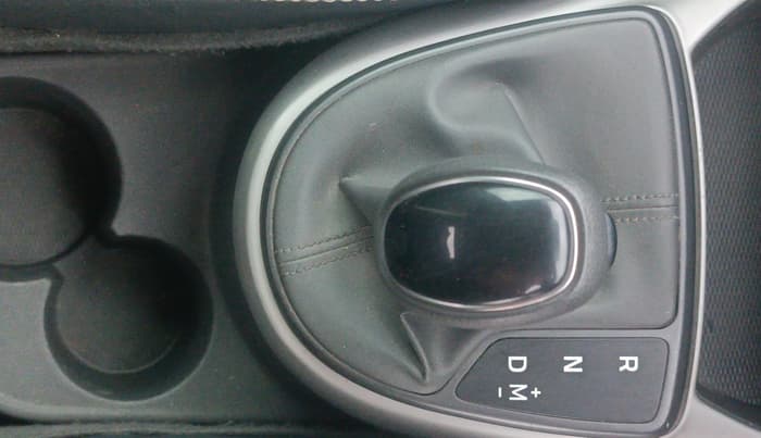 2022 Hyundai GRAND I10 NIOS SPORTZ AMT 1.2 KAPPA VTVT, Petrol, Automatic, 33,008 km, Gear Lever