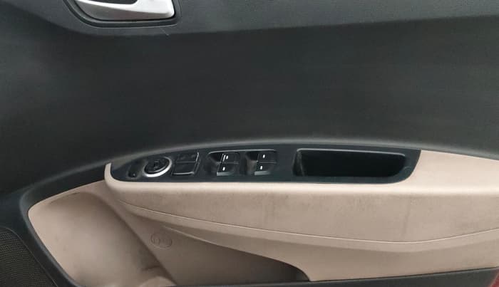 2015 Hyundai Grand i10 SPORTZ 1.2 KAPPA VTVT, Petrol, Manual, 88,903 km, Driver Side Door Panels Control