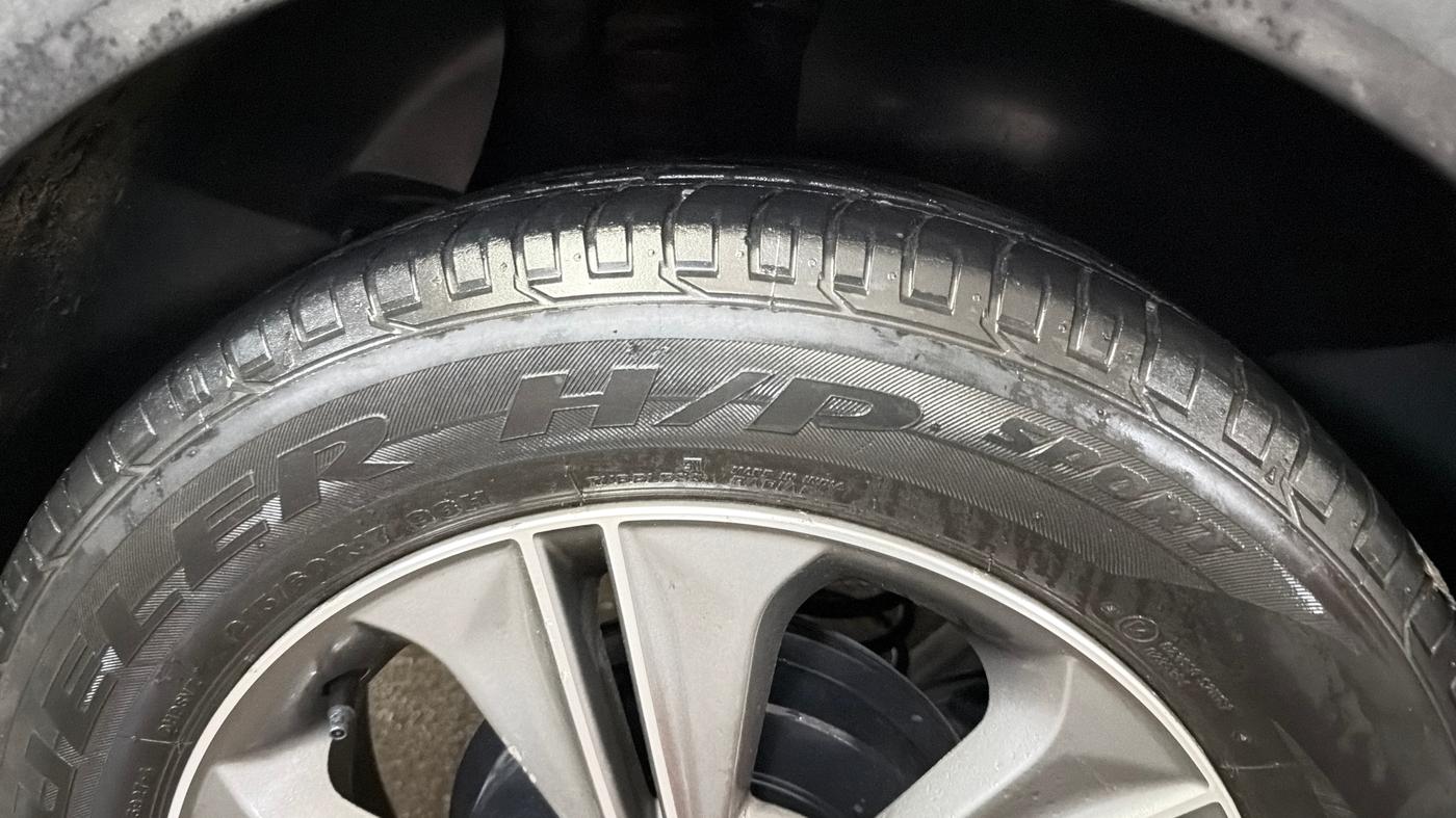 2017 Hyundai Creta SX PLUS AT 1.6 PETROL, Petrol, Automatic, 57,638 km, Right Rear Tyre Tread