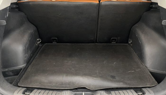2018 Jeep Compass LONGITUDE 2.0 DIESEL, Diesel, Manual, 59,384 km, Boot Inside