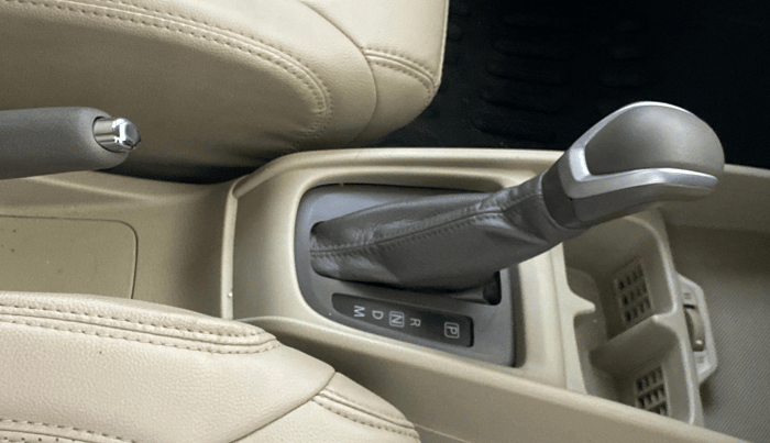 2022 Maruti Ertiga ZXI+ AT SHVS, Petrol, Automatic, 30,642 km, Gear Lever