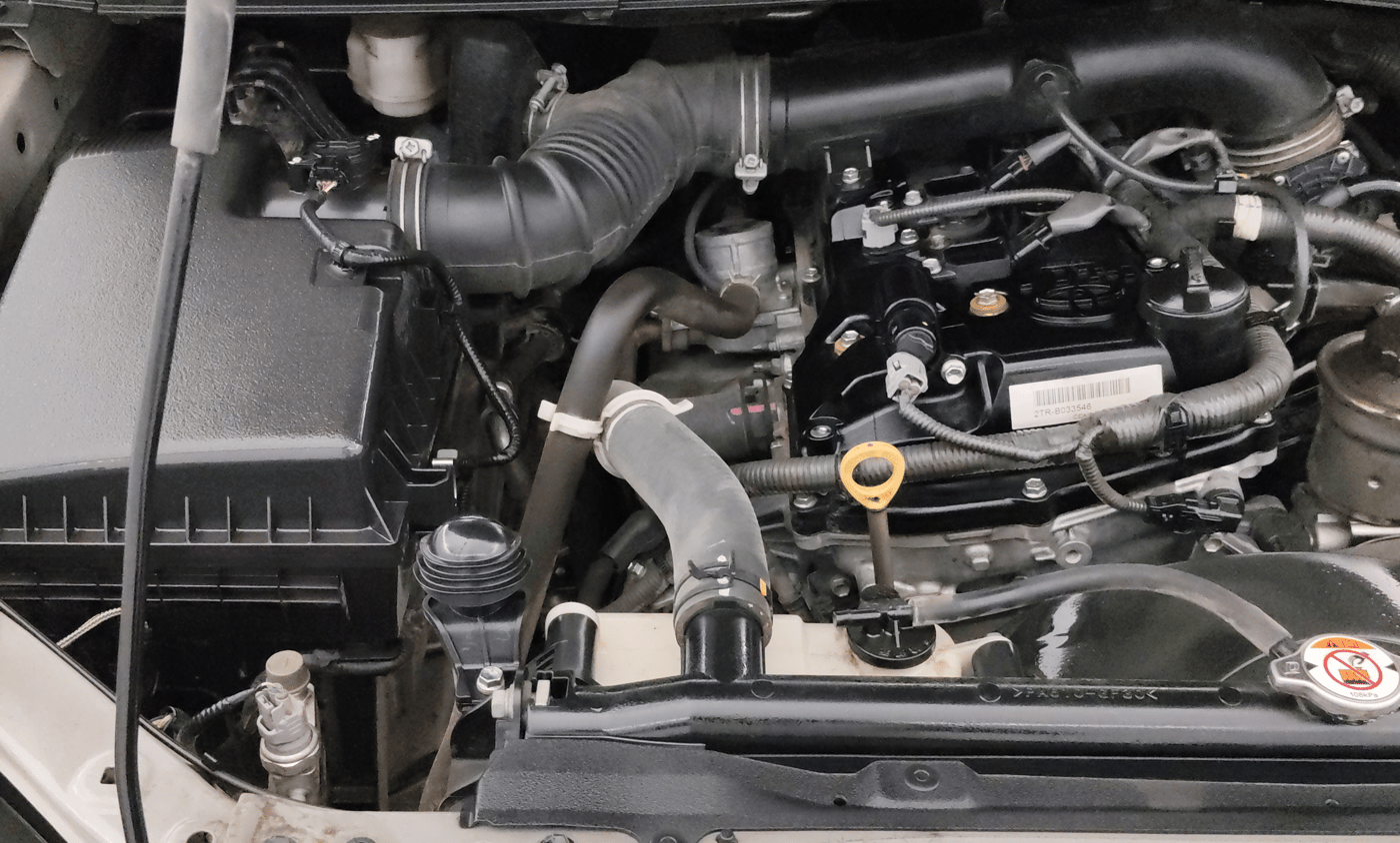 2022 Toyota Innova Crysta 2.7 ZX AT 7 STR, Petrol, Automatic, 61,002 km, Engine View - Right