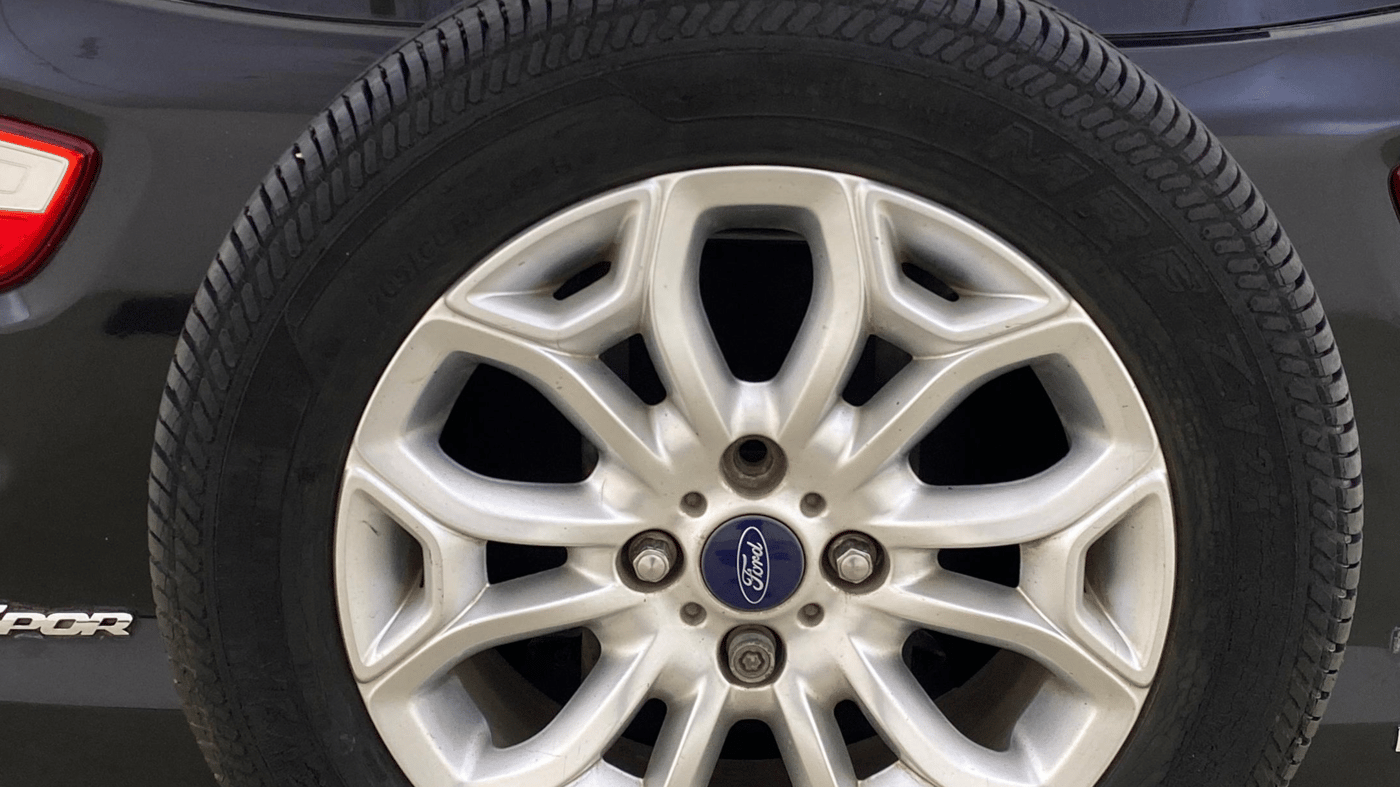 2014 Ford Ecosport TITANIUM 1.5L DIESEL, Diesel, Manual, 1,28,745 km, Spare Tyre