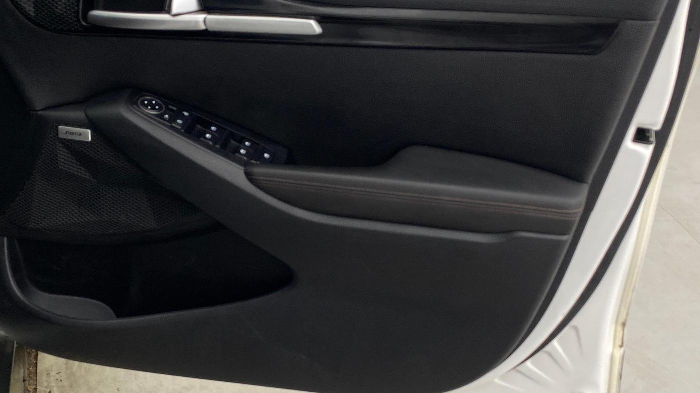2021 KIA SELTOS GTX PLUS 1.5 DIESEL AT DUAL TONE, Diesel, Automatic, 82,267 km, Driver Side Door Panels Control