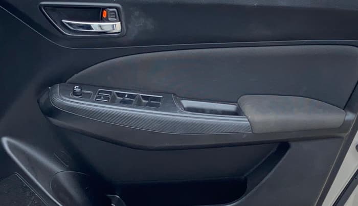 2018 Maruti Swift VXI, Petrol, Manual, 73,964 km, Driver Side Door Panels Control