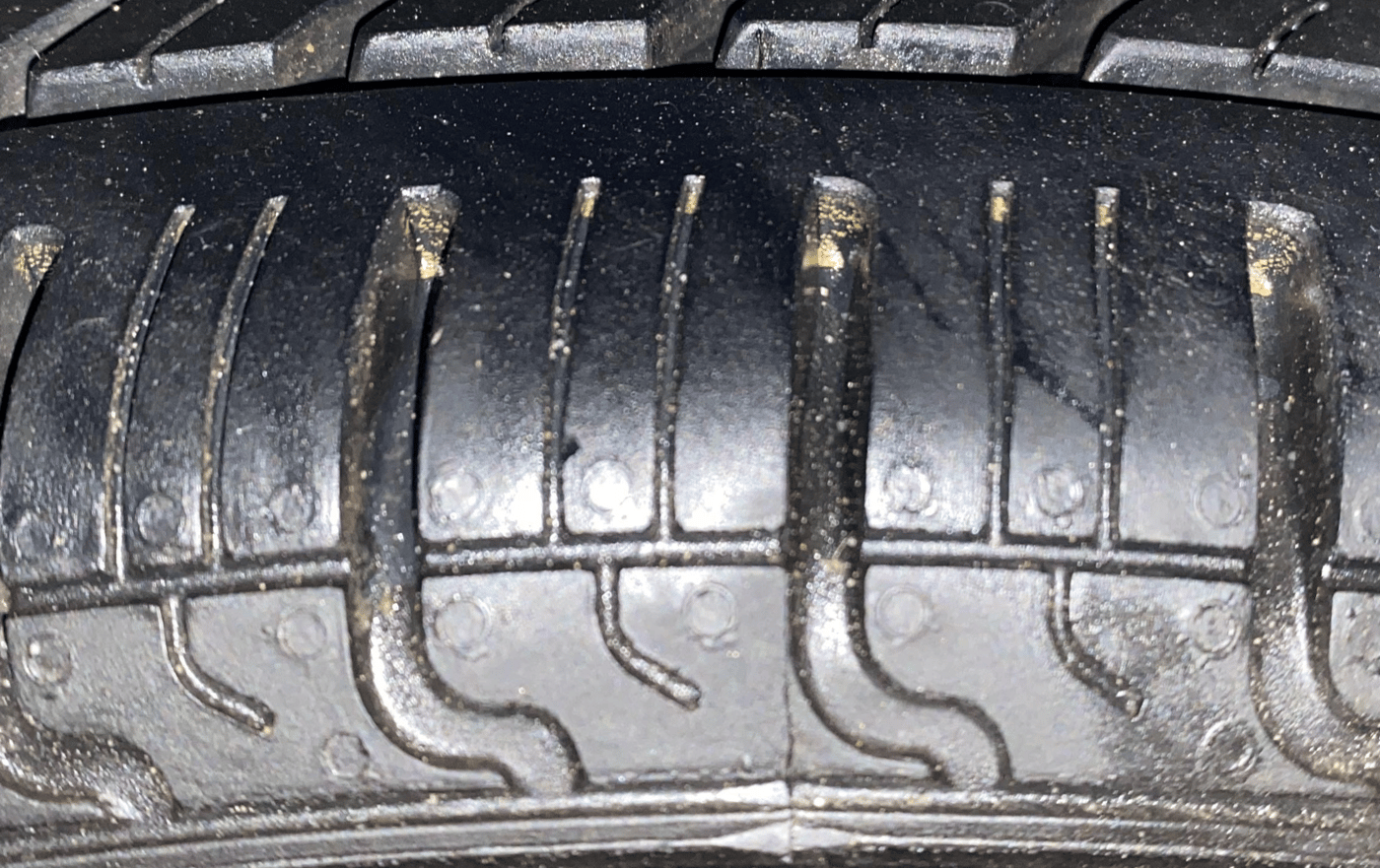 2018 Maruti Alto K10 VXI, Petrol, Manual, 27,202 km, Left Front Tyre Tread