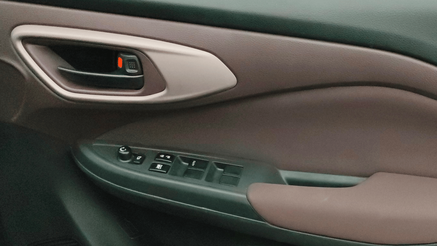 2024 Maruti FRONX DELTA PLUS 1.2MT, Petrol, Manual, 6,452 km, Driver Side Door Panels Control