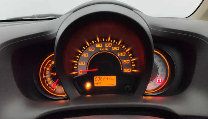 2015 Honda Brio V MT, Petrol, Manual, 86,210 km, Odometer Image