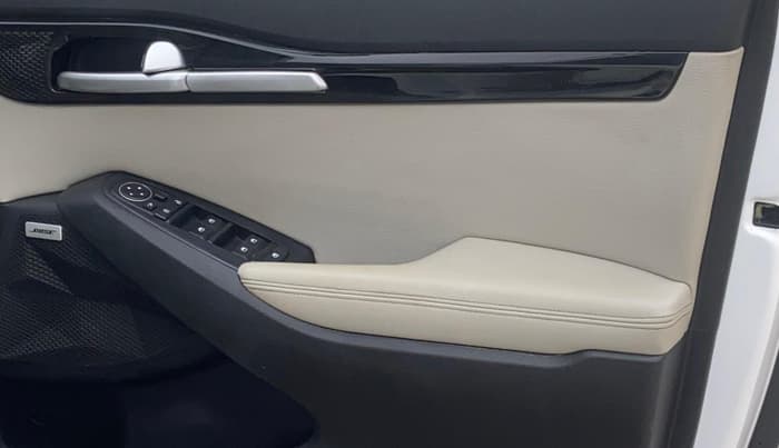 2020 KIA SELTOS HTX PLUS 1.5 DIESEL, Diesel, Manual, 73,490 km, Driver Side Door Panels Control