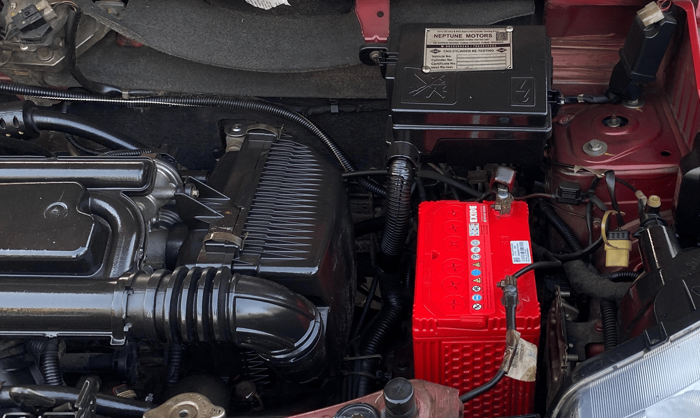 2019 Renault Kwid RXT 1.0 (O), CNG, Manual, 1,35,268 km, Engine View - Left