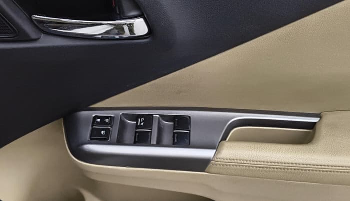 2016 Honda City 1.5L I-VTEC VX CVT, Petrol, Automatic, 69,217 km, Driver Side Door Panels Control
