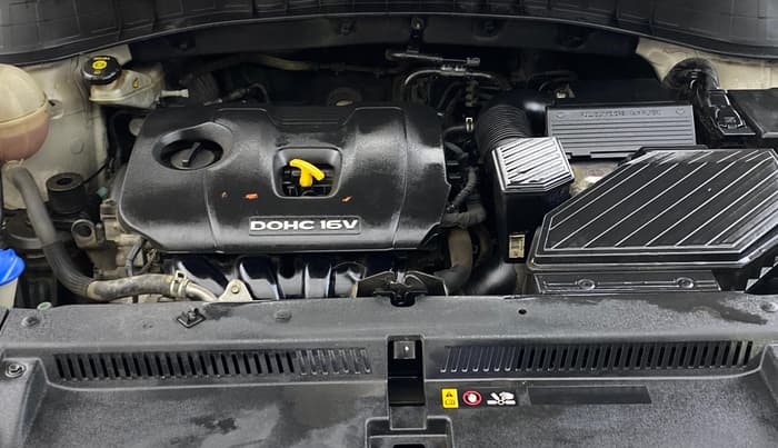 2018 Hyundai Tucson GLS 2WD AT PETROL, Petrol, Automatic, 37,821 km, Engine View