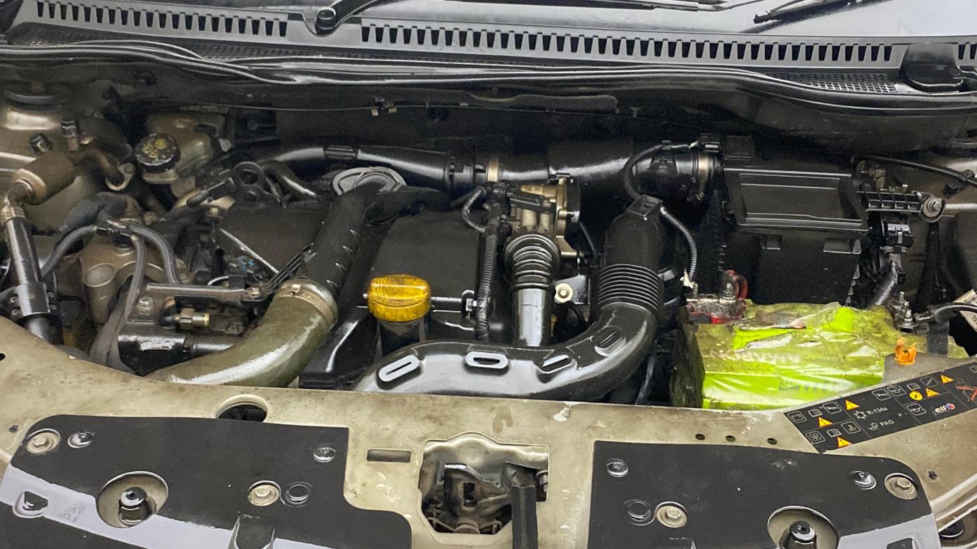 2019 Nissan Kicks XE DIESEL, Diesel, Manual, 1,18,342 km, Engine View