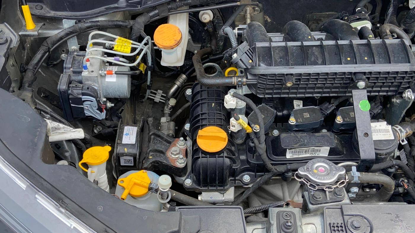 2025 Tata PUNCH PURE MT, Petrol, Manual, 34,594 km, Engine View - Left