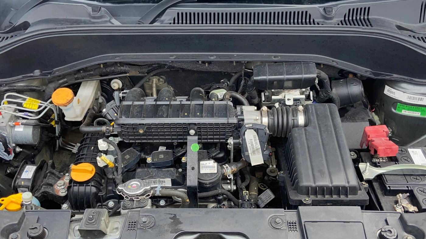 2025 Tata PUNCH PURE MT, Petrol, Manual, 34,594 km, Engine View