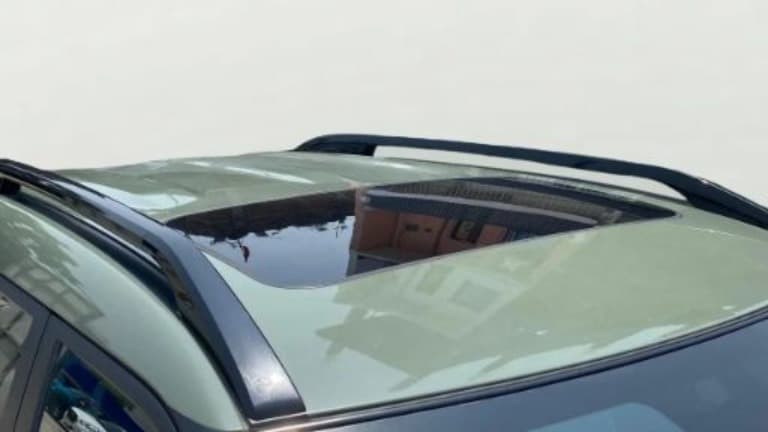 2023 Hyundai EXTER SX(O) CONNECT 1.2 AMT, Petrol, Automatic, 19,327 km, Moonroof/ Sunroof
