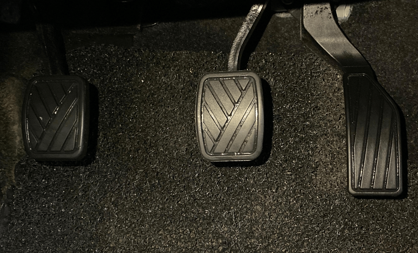 2024 Maruti BREZZA VXI S-CNG, CNG, Manual, 15,286 km, Pedals