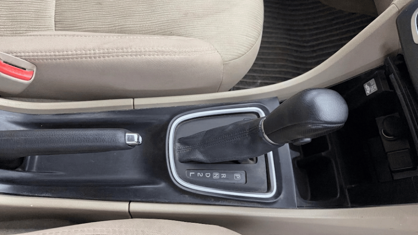 2018 Maruti Ciaz DELTA 1.4 AT PETROL, Petrol, Automatic, 54,103 km, Gear Lever