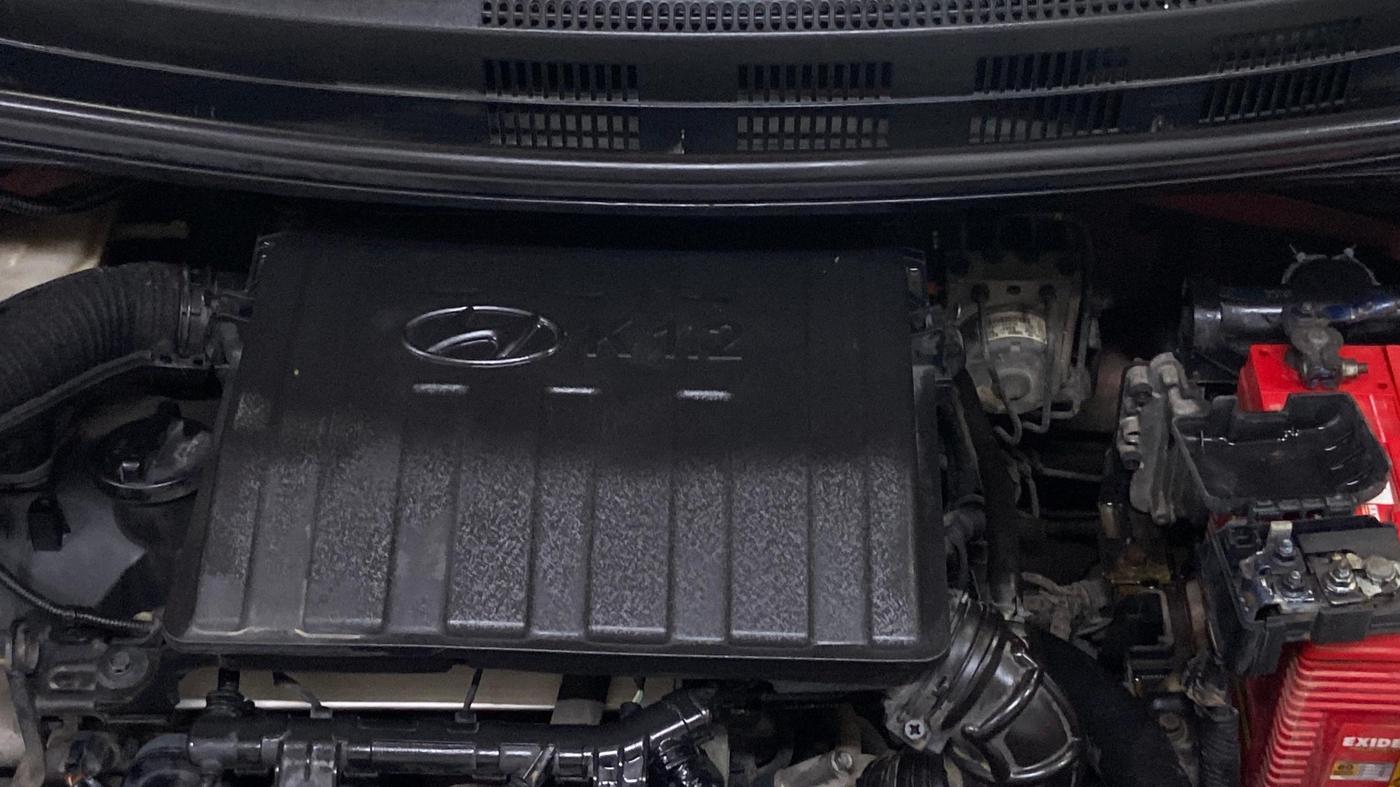 2014 Hyundai Xcent SX AT 1.2 (O), Petrol, Automatic, 44,934 km, Engine View