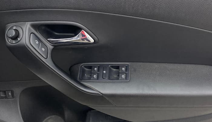 2018 Skoda Rapid 1.6 MPI STYLE PLUS MT, Petrol, Manual, 73,107 km, Driver Side Door Panels Control