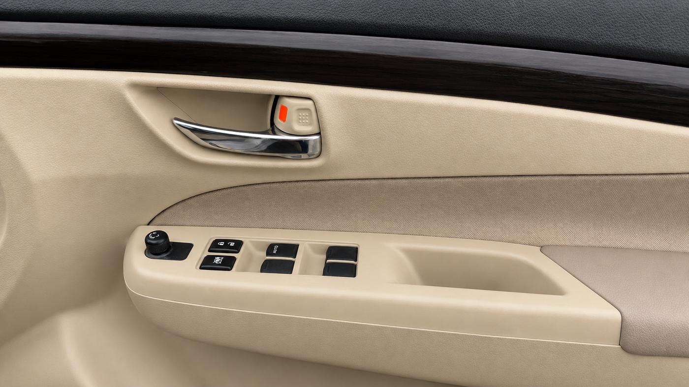 2017 Maruti Ciaz SIGMA 1.4 MT PETROL, Petrol, Manual, 54,982 km, Driver Side Door Panels Control