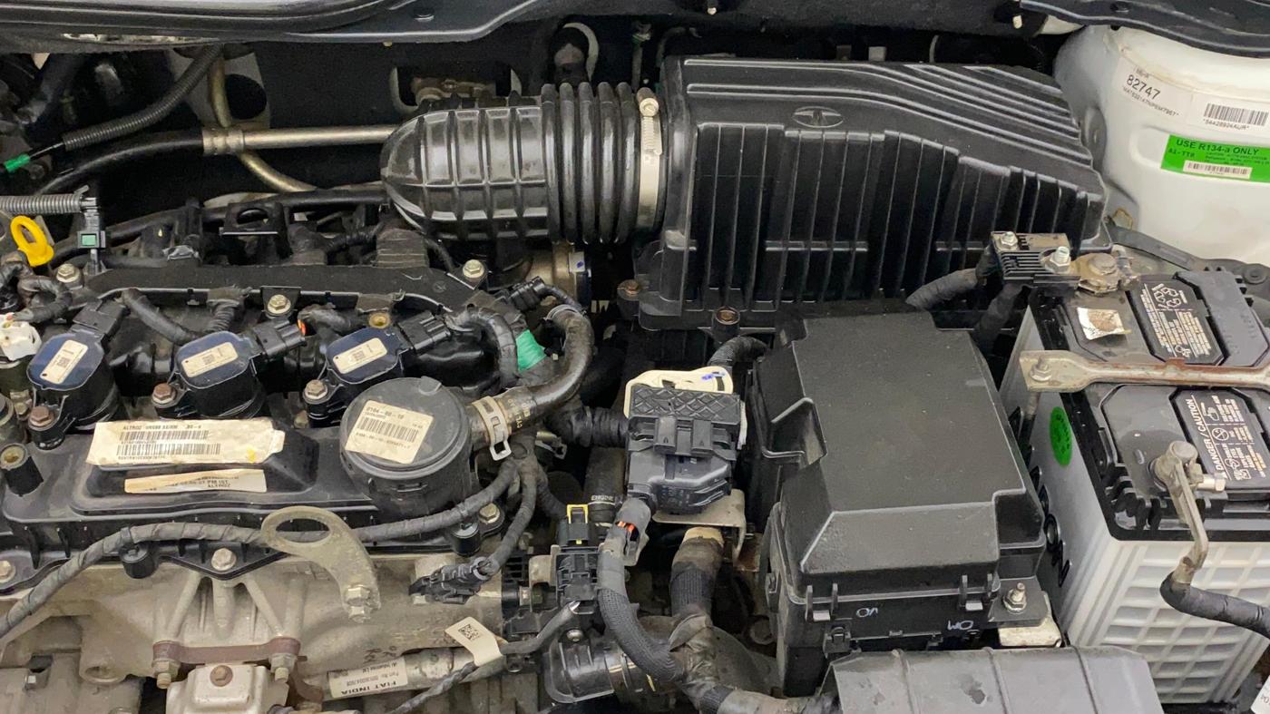 2022 Tata ALTROZ XE PLUS PETROL, Petrol, Manual, 18,415 km, Engine View - Left