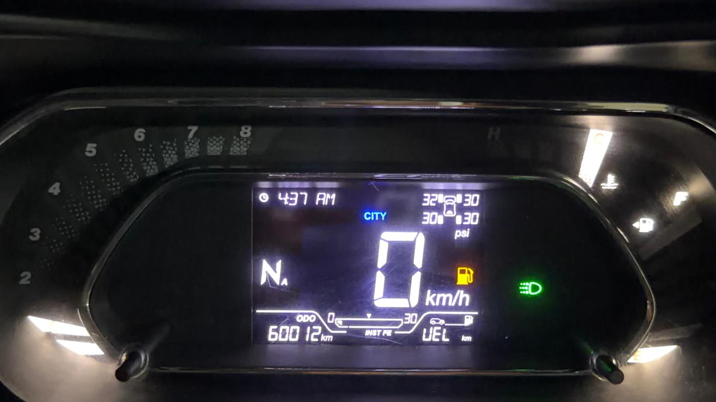 2022 Tata NEXON XZA PLUS (L), Petrol, Automatic, 60,012 km, Odometer Image