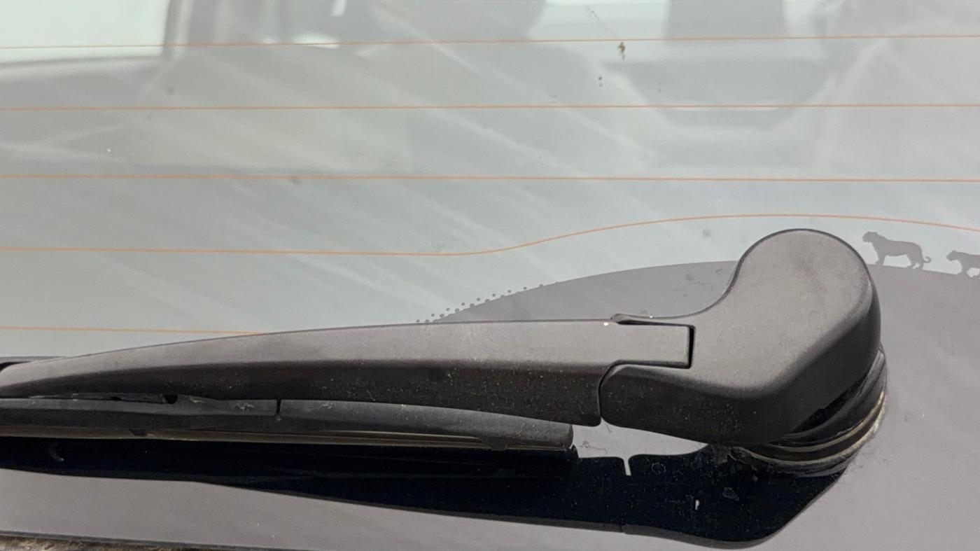 2022 Tata NEXON XZA PLUS (L), Petrol, Automatic, 60,012 km, Rear Wiper