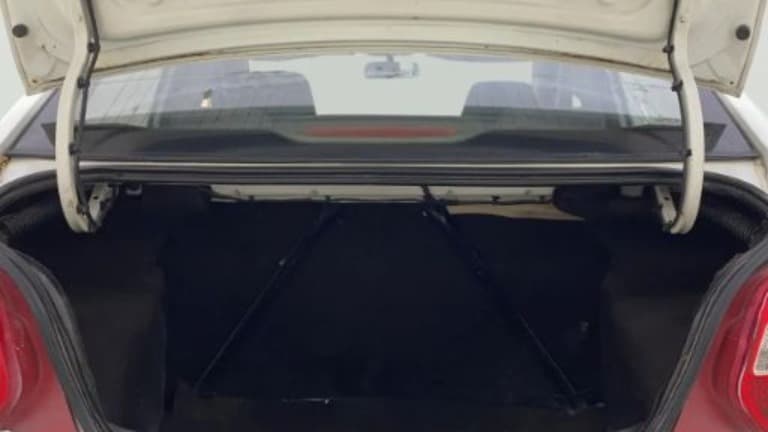 2015 Tata Zest XT 90PS DIESEL, Diesel, Manual, 92,193 km, Boot Inside