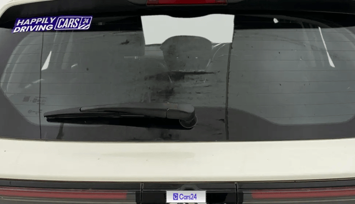 2023 Maruti Grand Vitara ALPHA SMART HYBRID AT, Petrol, Automatic, 14,791 km, Rear Wiper
