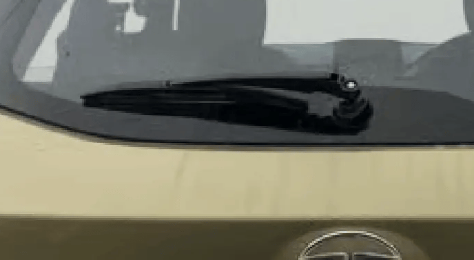 2022 Tata PUNCH CREATIVE 1.2 AMT KAZIRANGA EDITION , Petrol, Automatic, 24,884 km, Rear Wiper