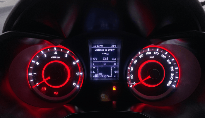 2022 Mahindra XUV300 W8(O) TURBO GDI, Petrol, Manual, 62,462 km, Odometer Image