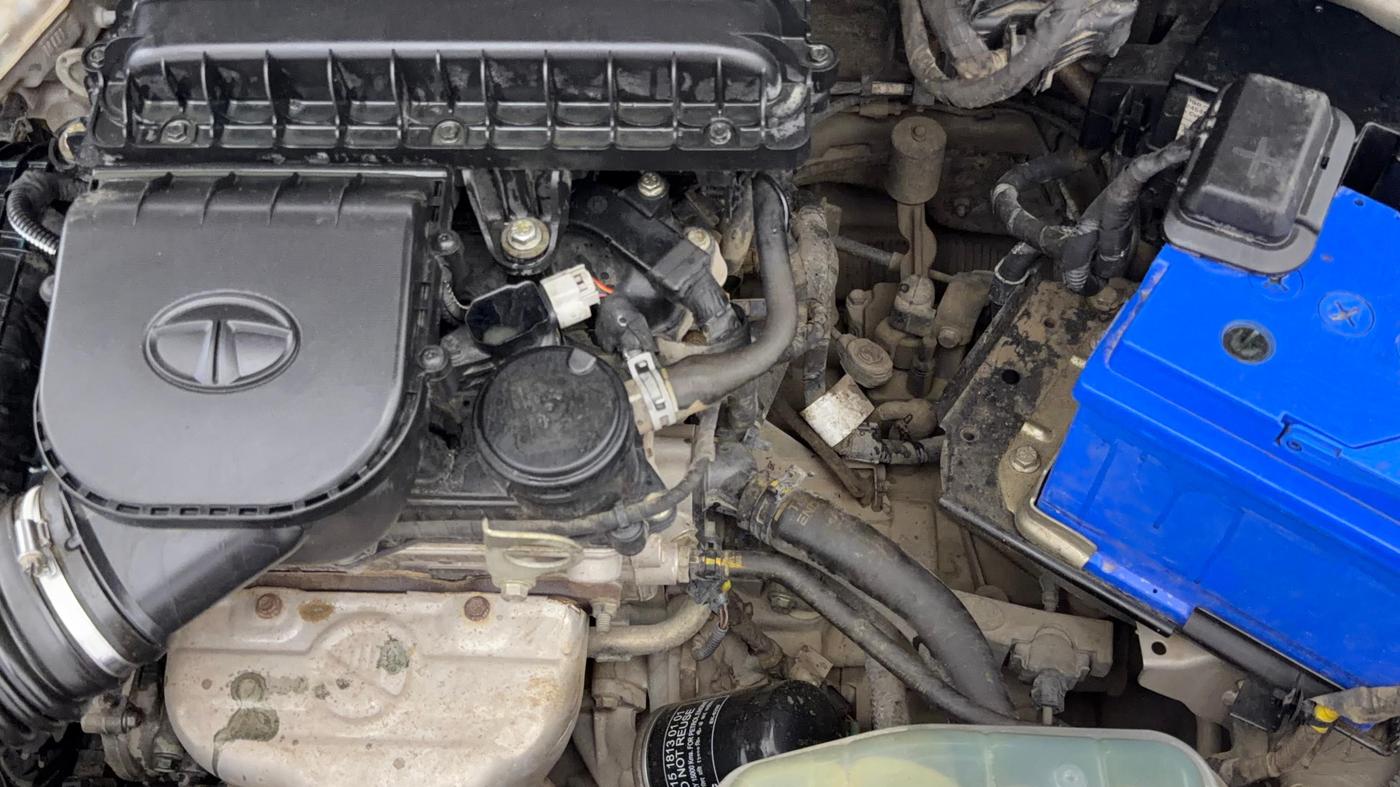 2018 Tata TIAGO NRG PETROL, Petrol, Manual, 72,518 km, Engine View - Left