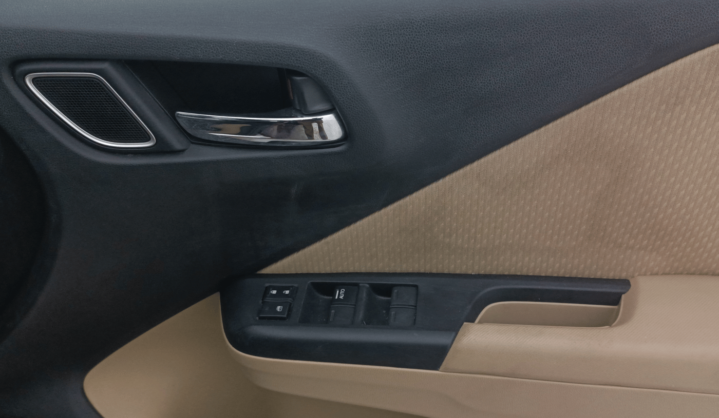 2018 Honda City 1.5L I-VTEC V MT, Petrol, Manual, 59,248 km, Driver Side Door Panels Control