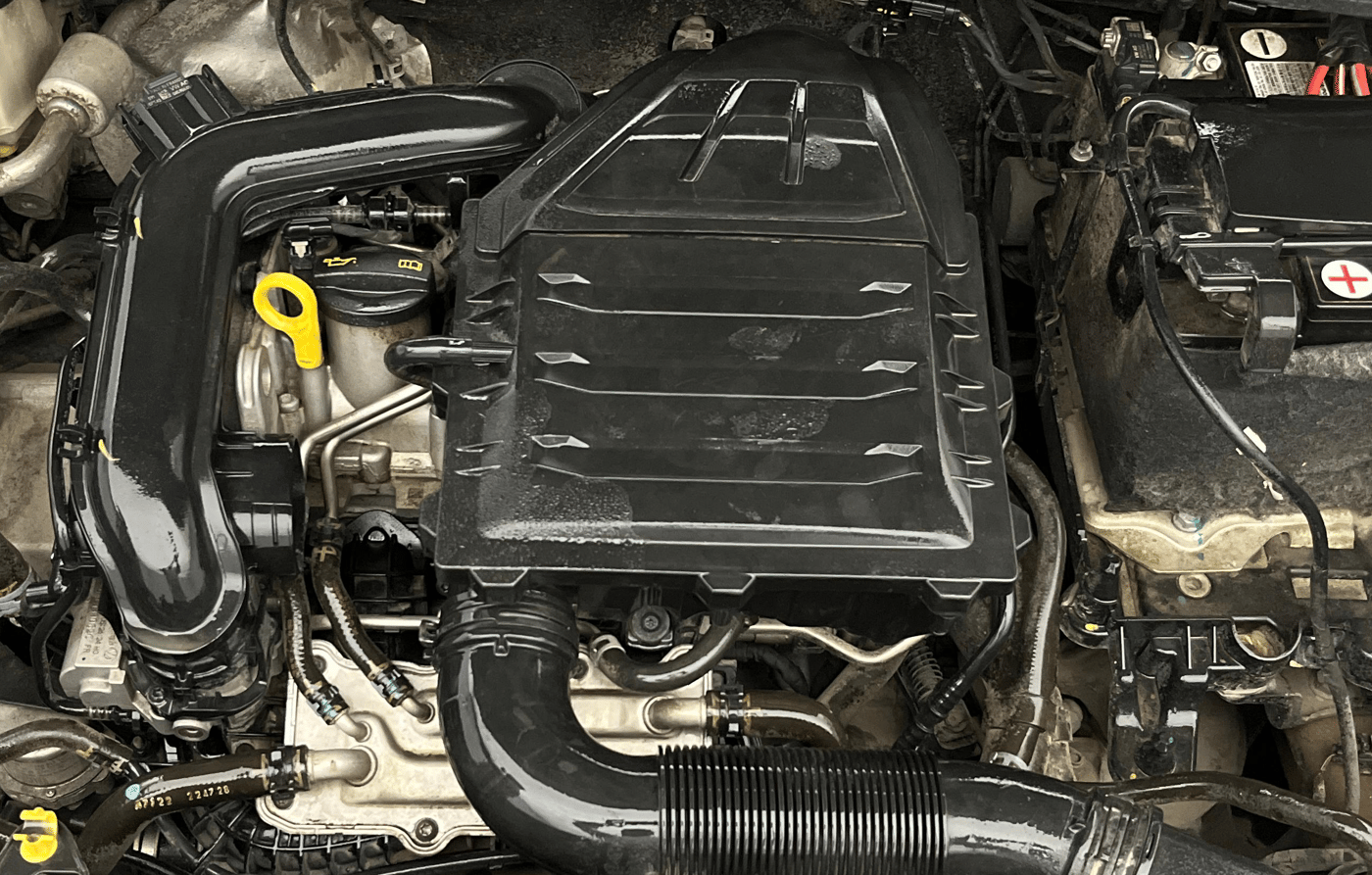 2023 Volkswagen VIRTUS COMFORTLINE TSI 1.0 MT, Petrol, Manual, 47,834 km, Engine View