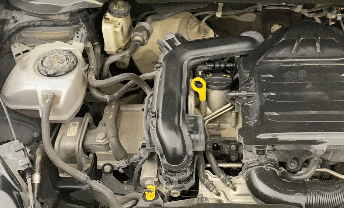 2022 Volkswagen TAIGUN TOPLINE 1.0 TSI AT, Petrol, Automatic, 1,16,362 km, Engine View - Right