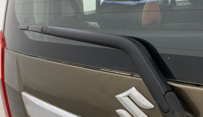 2017 Maruti Wagon R 1.0 VXI, Petrol, Manual, 93,278 km, Rear Wiper