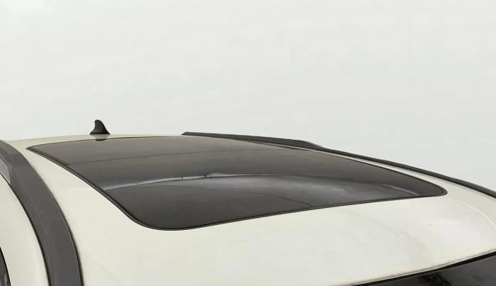 2023 Tata Safari XZA PLUS O 6STR, Diesel, Automatic, 17,805 km, Moonroof/ Sunroof