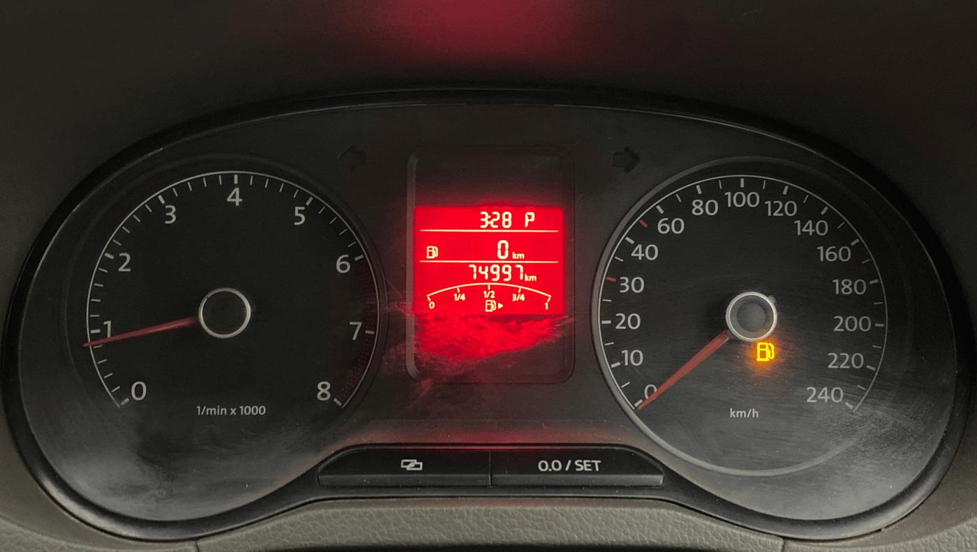 2013 Volkswagen Vento HIGHLINE PETROL AT, Petrol, Automatic, 74,967 km, Odometer Image