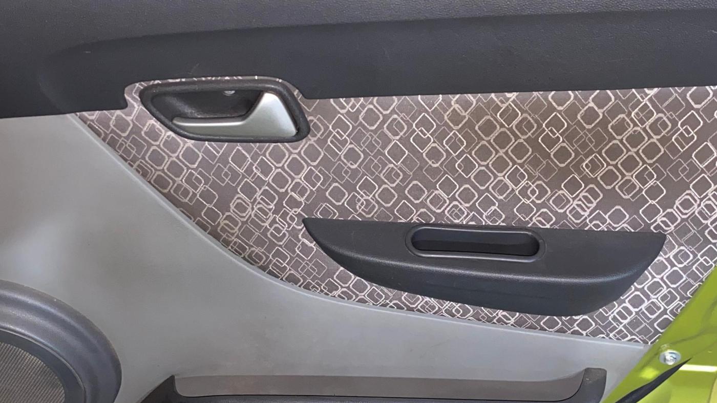 2019 Maruti Alto 800 LXI, Petrol, Manual, 14,556 km, Driver Side Door Panels Control