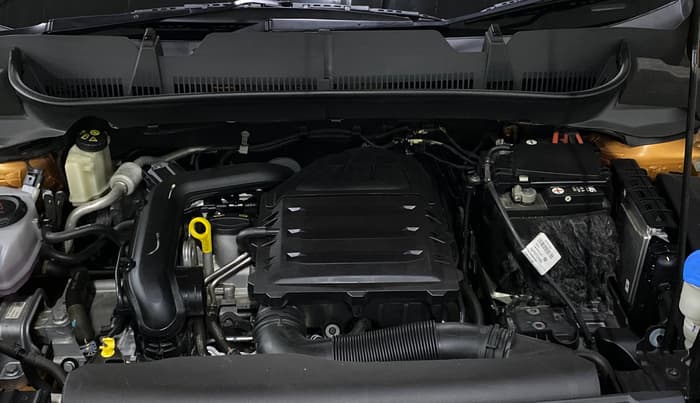 2022 Skoda KUSHAQ STYLE 1.0L TSI AT (6 AIRBAGS), Petrol, Automatic, 15,721 km, Engine View