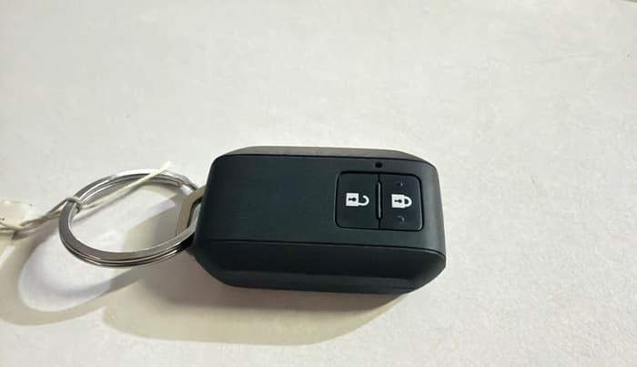 2023 Maruti IGNIS ZETA 1.2, Petrol, Manual, 46,090 km, Key Close Up