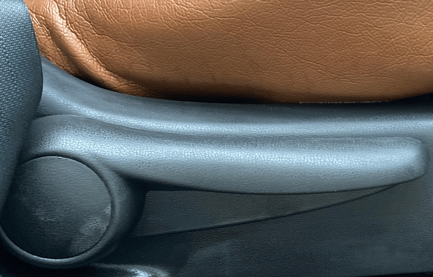 2017 Nissan Micra Active XV SAFETY PACK, Petrol, Manual, 60,763 km, Driver Side Adjustment Panel