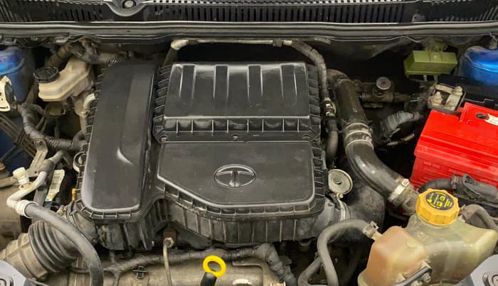 2018 Tata NEXON XZ PLUS DIESEL, Diesel, Manual, 1,22,785 km, Engine View
