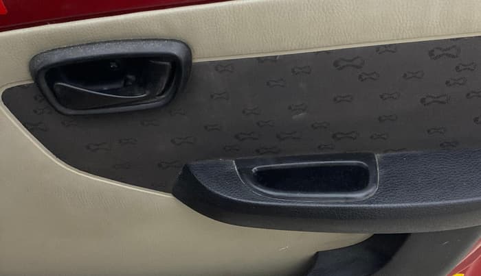 2015 Tata Nano TWIST XTA, Petrol, Automatic, 37,604 km, Driver Side Door Panels Control