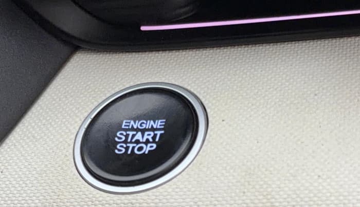 2023 Hyundai Verna SX 1.5 l MPI, Petrol, Manual, 28,619 km, Keyless Start/ Stop Button