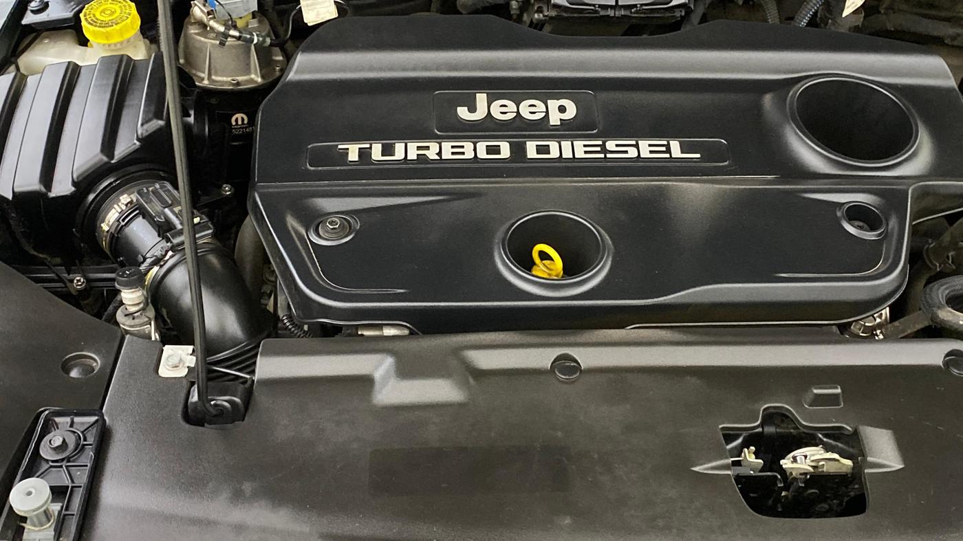 2023 Jeep Compass LIMITED (O) 2.0 DIESEL AT FWD, Diesel, Automatic, 52,322 km, Engine View - Right
