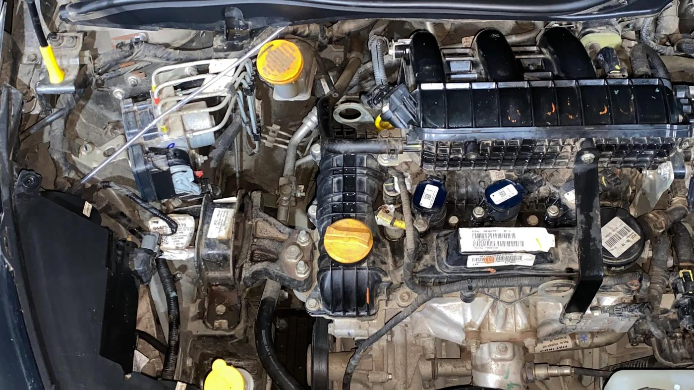 2023 Tata ALTROZ XE PLUS PETROL, Petrol, Manual, 5,171 km, Engine View - Right